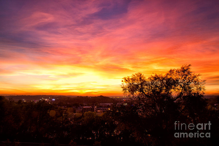 Sunset Over Kansas City Photograph by Terri Morris
