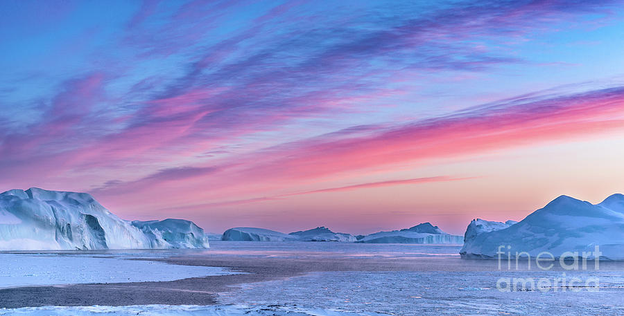 Sunset Over The Kangia Icefjord Greenland Photograph by Richard Burdon
