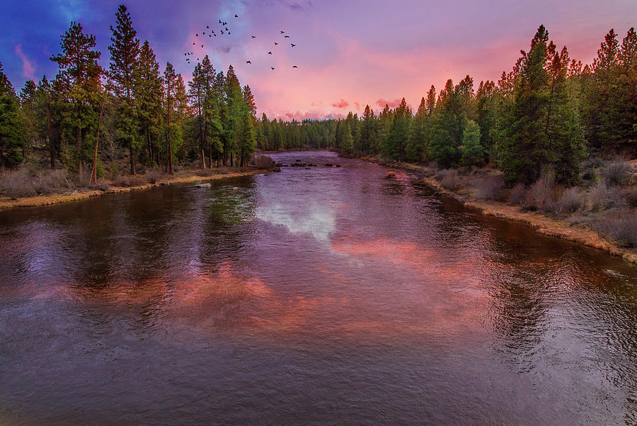Sunset Reflections on the Deschutes River Photograph by Lynn Bauer