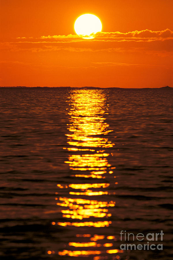 Sunset Reflections Photograph by Tomas del Amo - Printscapes