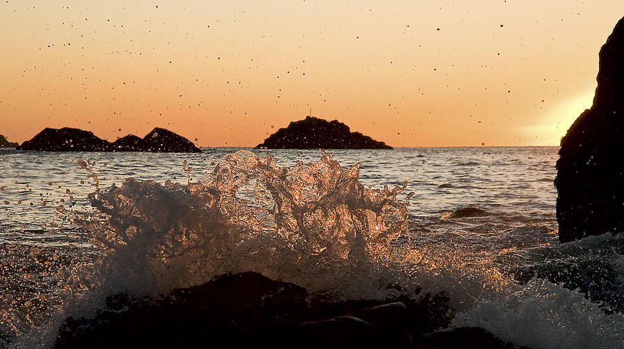 Sunset Photograph - Sunset Wave by Gareth Davies Sunset Photograph - Sunset Wave by Gareth Davies