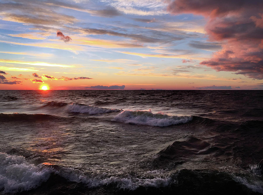 Sunset Wind and Waves Photograph by David T Wilkinson