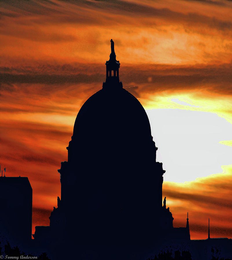 Sunset over the Wisconsin State Capitol Photograph by Tommy Anderson