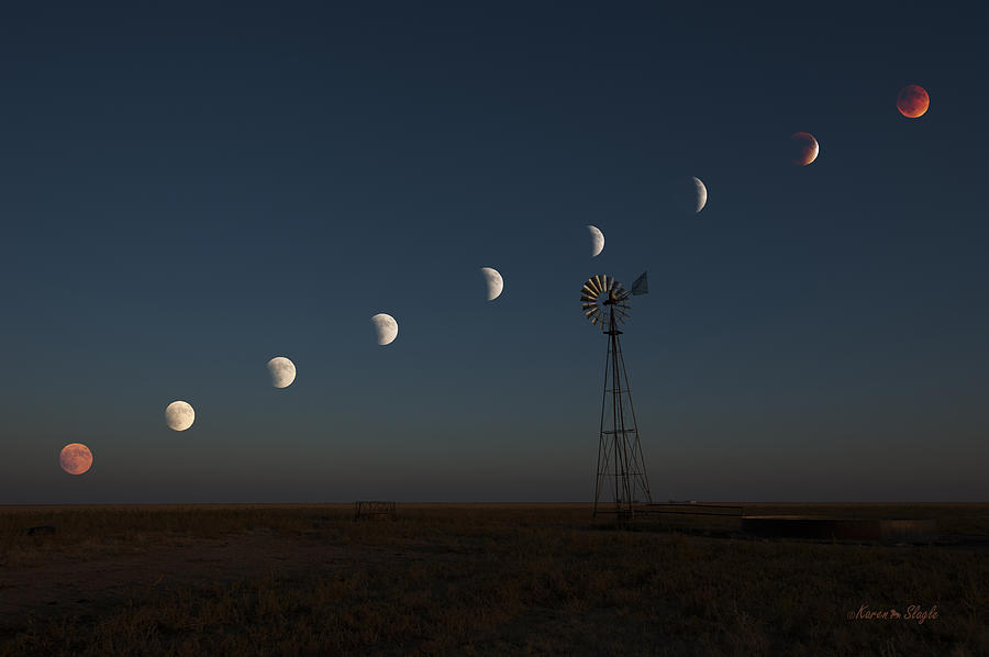 Super Comanche Blood Moon Eclipse Photograph by Karen Slagle