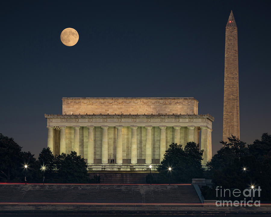 Super Moon and Monuments Photograph by Jerry Fornarotto