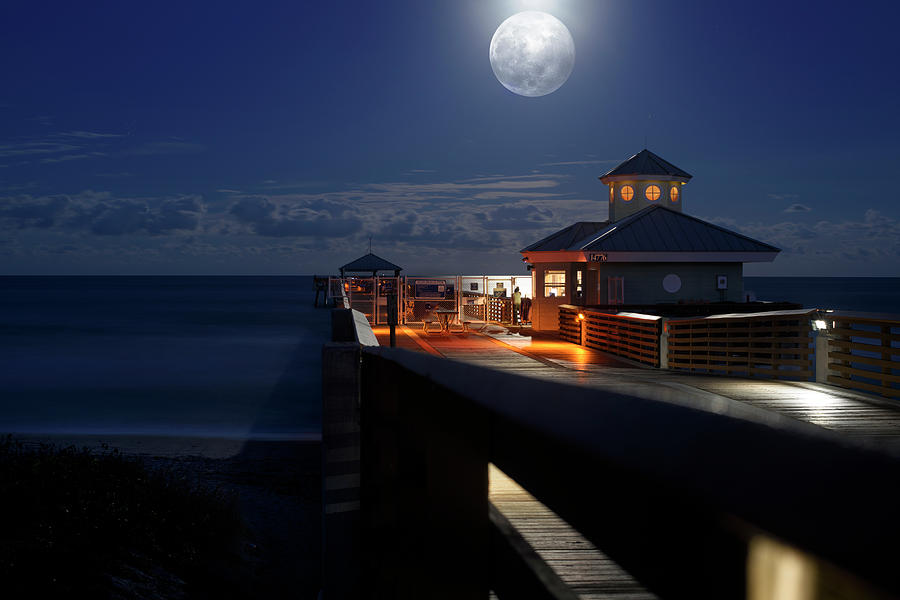 Cottage Photograph - Super Moon at Juno Pier by Laura Fasulo