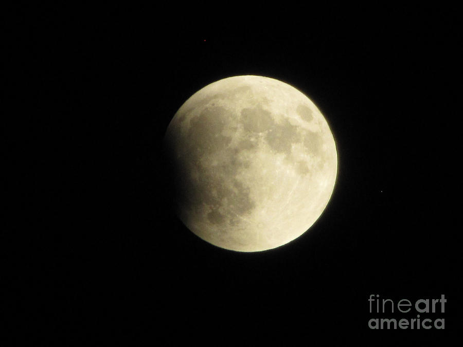 Super Moon Lunar Eclipse Begins September 2015 Photograph