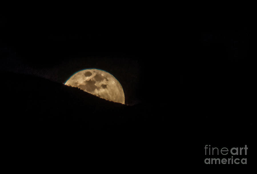 Super Moon Rising  Photograph by Robert Bales