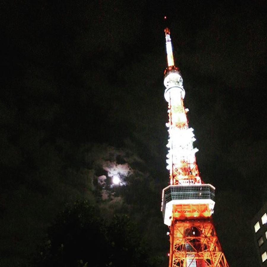 Super Moon With Tokyo Tower Photograph by Nori Strong