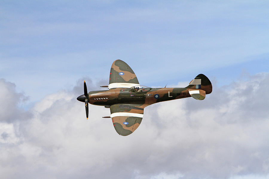 Supermarine Spitfire Photograph by Shoal Hollingsworth