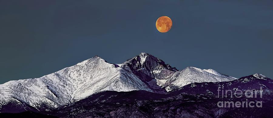 Supermoon Lunar Eclipse Over Longs Peak Photograph by Jon Burch Photography