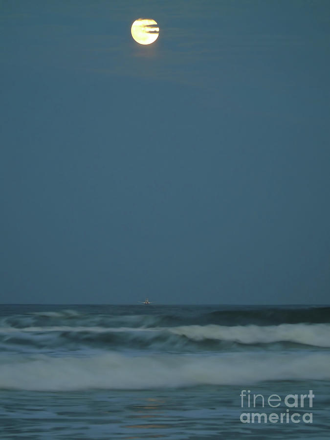 Supermoon Over The Atlantic Photograph by D Hackett
