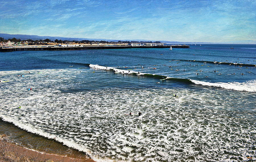 Surfing Santa Cruz Photograph by Glenn McCarthy Art and Photography