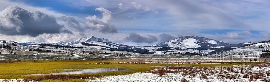 Swan Flats Mountain Panorama Photograph by Adam Jewell