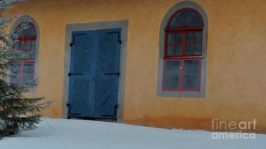 Swedish Barn Door Photograph By Liane Borsander