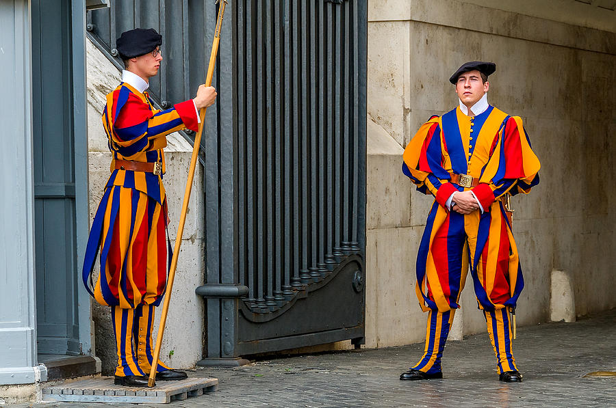 Swiss Guard St Peters Basilica In Rome Photograph by Xavier Cardell