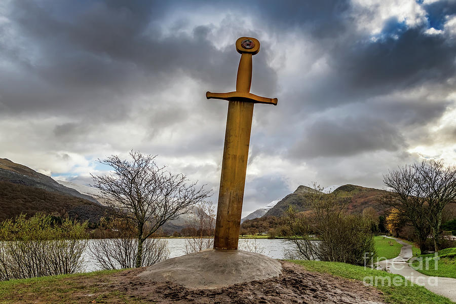 Sword of Llanberis Snowdonia Photograph by Adrian Evans