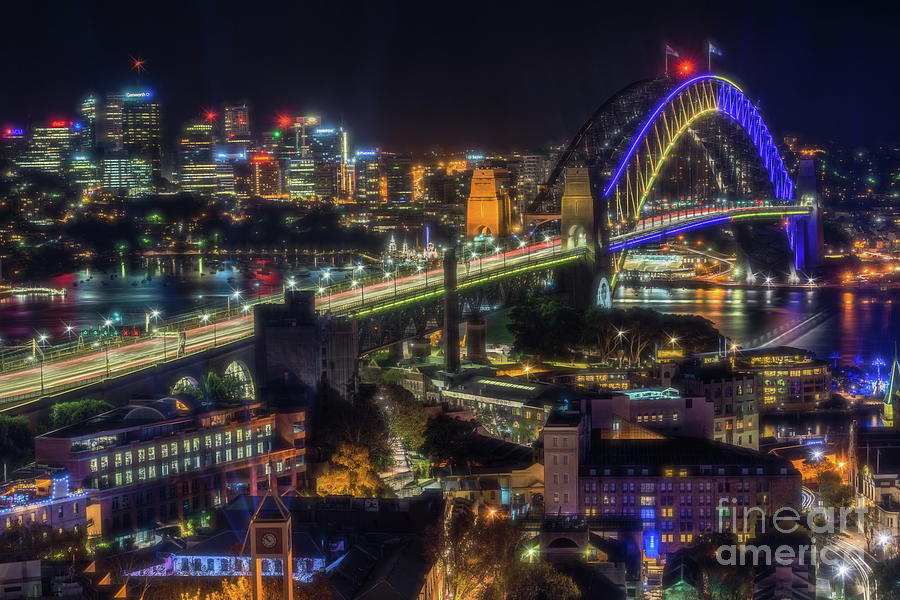 Sydney Harbour Glow by Paul Woodford Sydney Harbour Glow by Paul Woodford