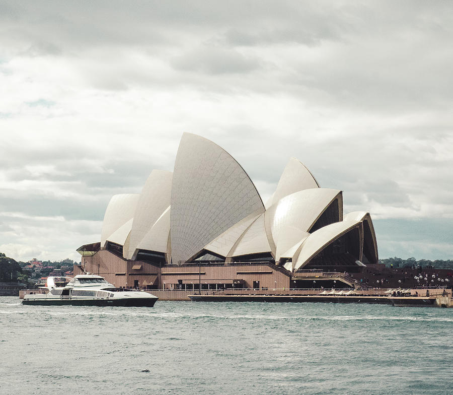 Landscape Photograph - Sydney opera house by Lie Gabrian Suryali