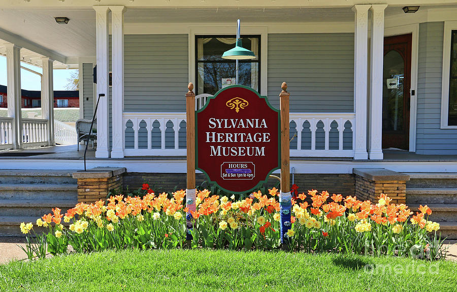 Sylvania Heritage Museum 0669 Photograph by Jack Schultz