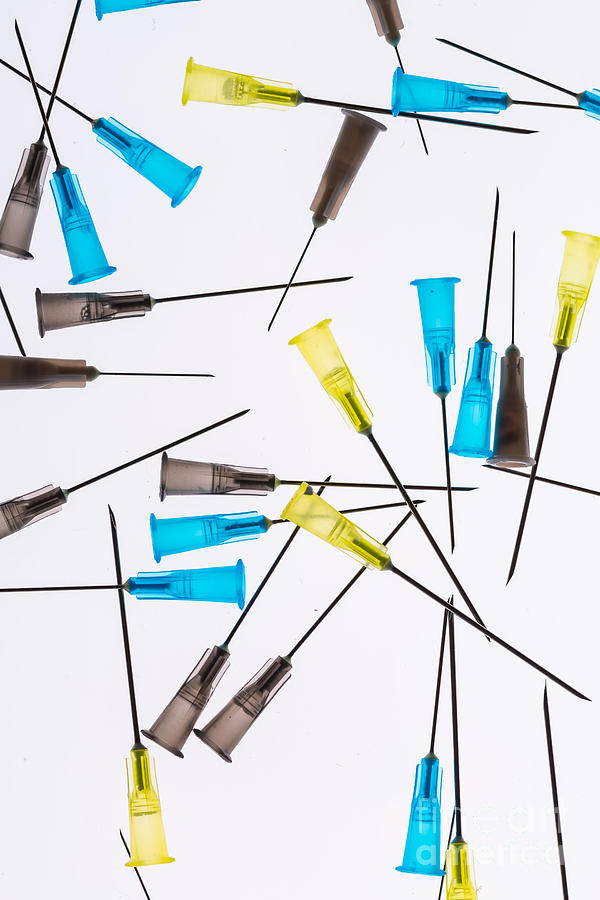 Syringe Needles Photograph by Voisin/Phanie
