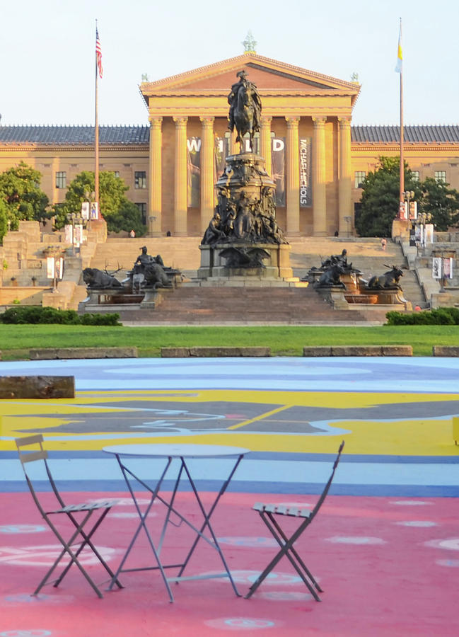 Table in Front of the Philadelphia Art Museum Photograph by Bill Cannon