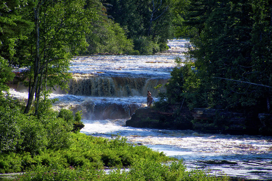 Tahquamenon Lower Falls Upper Peninsula Michigan 13 Photograph by Thomas Woolworth