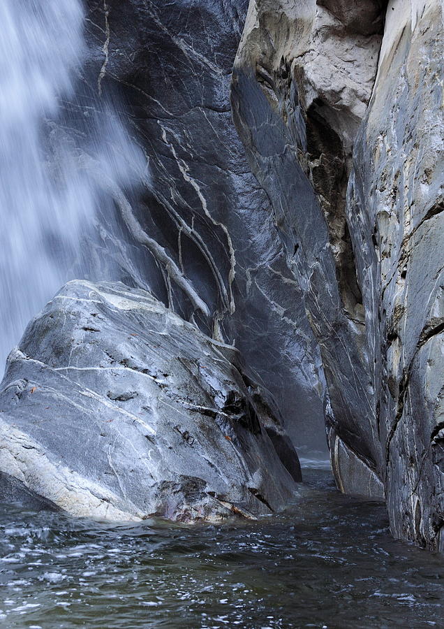 Tahquitz Waterfall Photograph by Viktor Savchenko