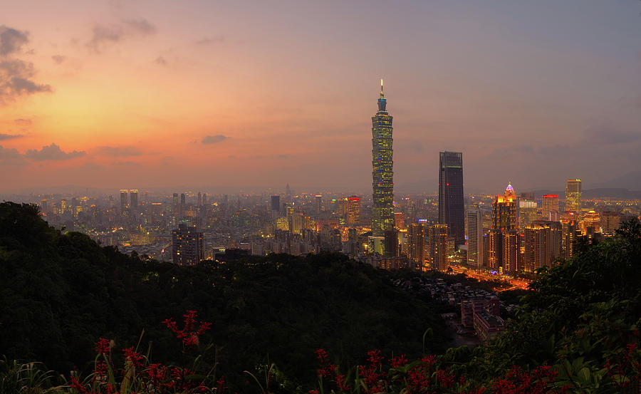 Sunset Photograph - Taipei 101, Taiwan by Jos Pannekoek