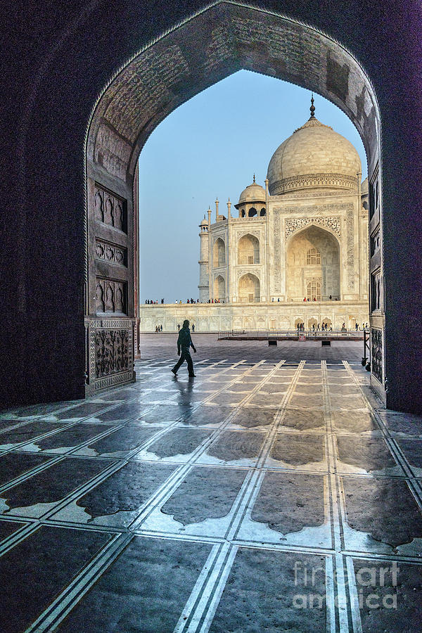Taj Mahal 01 Photograph by Werner Padarin