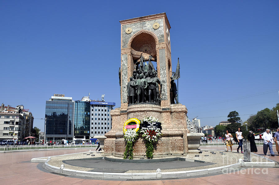 Taksim Square Photograph by Andrew Dinh