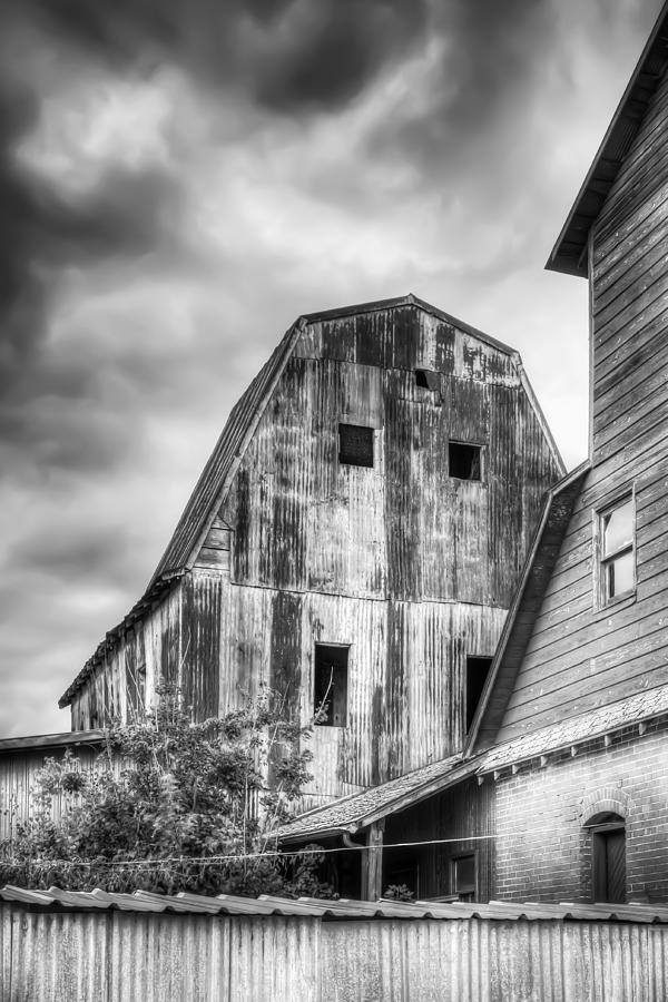 Tall Barn Photograph by James Barber