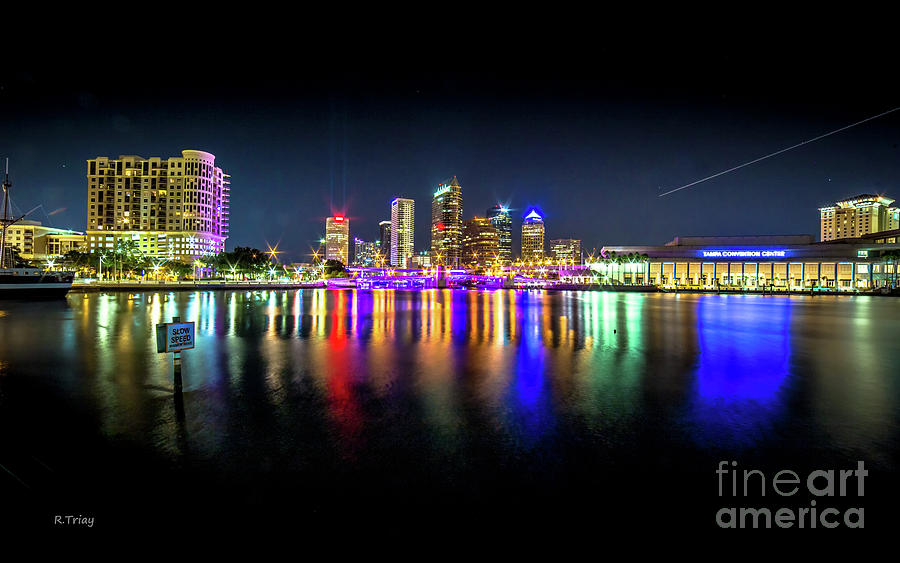 Tampa Downtown Skyline Photograph by Rene Triay FineArt Photos