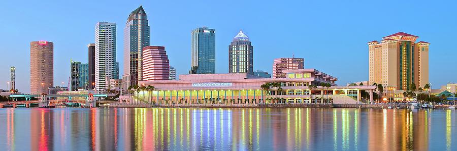 Tampa Stretch 2016 Photograph by Frozen in Time Fine Art Photography