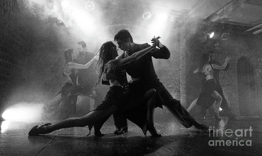 Tango Buenos Aires 1 Photograph by Bob Christopher