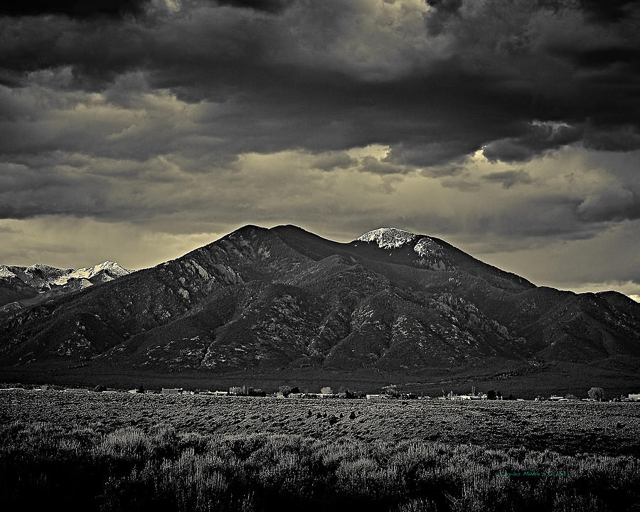 Taos mountain B-W Photograph by Charles Muhle