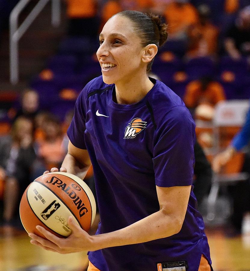 Diana Taurasi Photograph - Taurasi Pre-Game by Devin Millington Diana Taurasi Photograph - Taurasi Pre-Game by Devin Millington