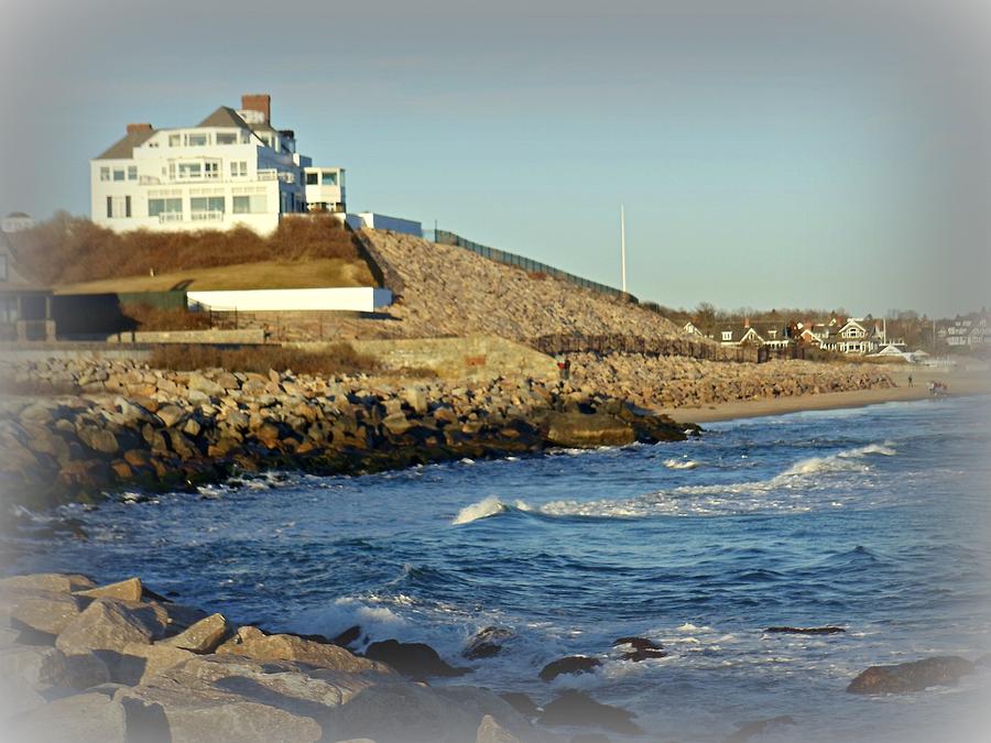 Taylor Swift Photograph - Taylor Swift Rhode Island Home by Diane Valliere