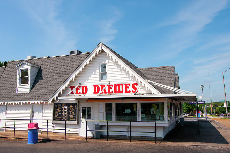 Ted Drewes Photograph by Steve Stuller