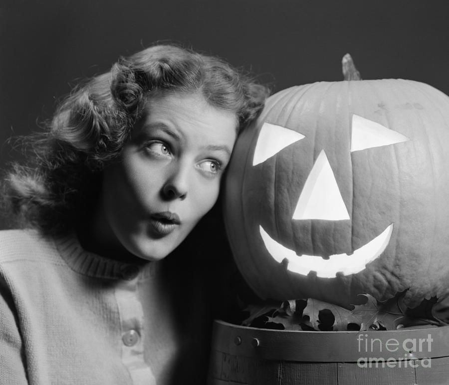 Teen Girl With Jack-o-lantern, C.1940s Photograph by H. Armstrong Roberts/ClassicStock