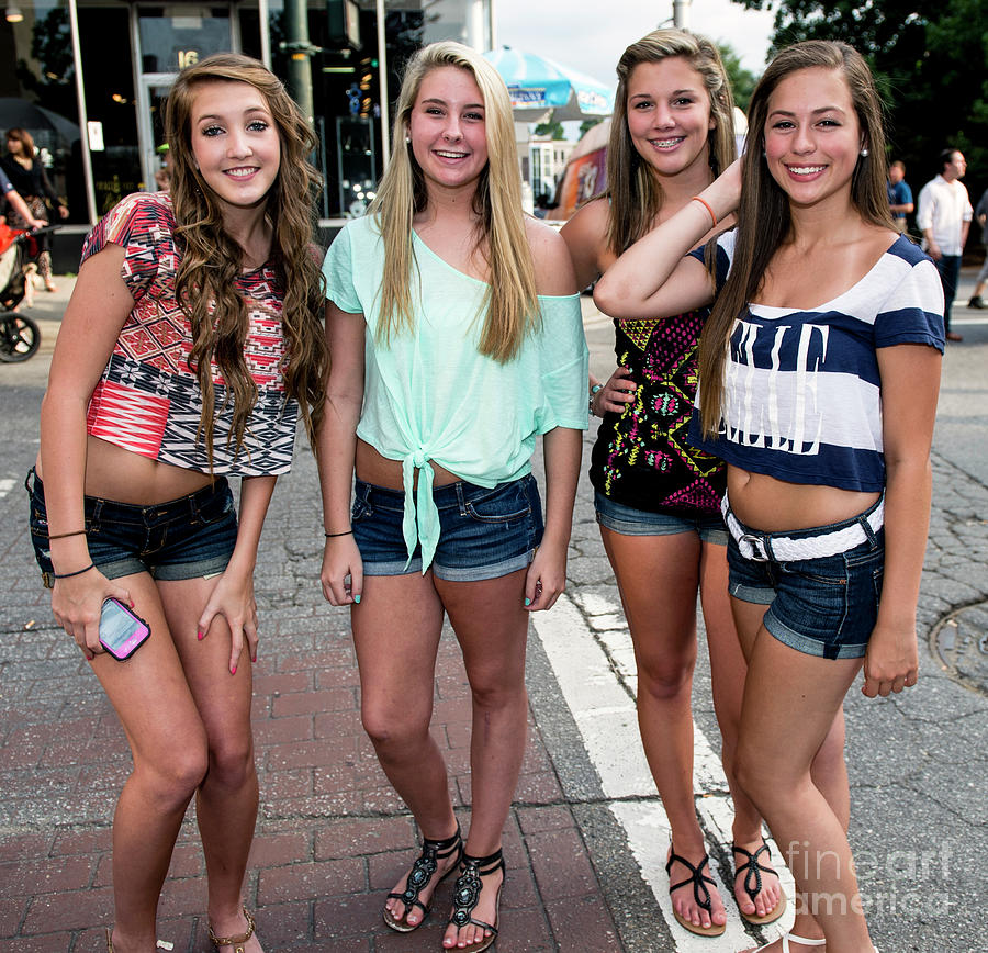 Girls at Bele Chere Festival Photograph by David Oppenheimer - Pixels