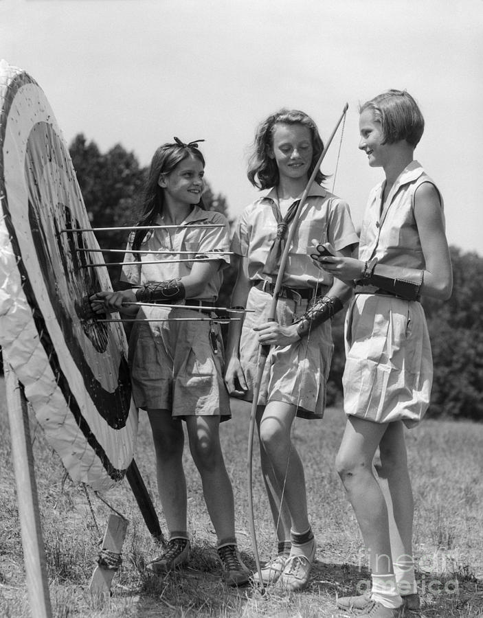 Teen Girls By Archery Target Photograph by H. Armstrong Roberts/ClassicStock