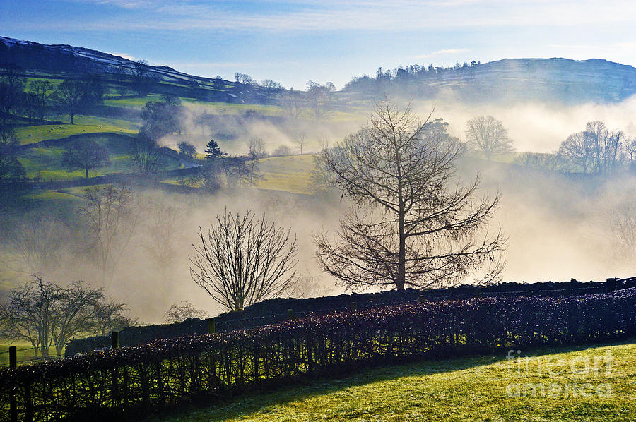 Temperature inversion over Troutbeck. Photograph by Stan Pritchard