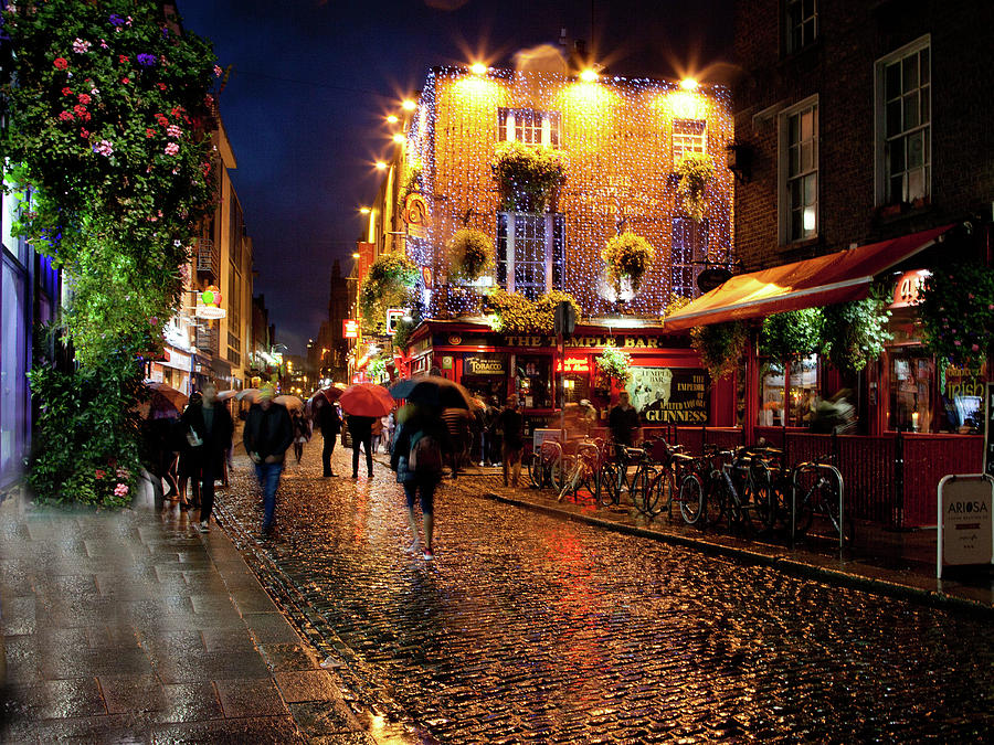 Temple Bar - Dublin #1 Photograph by Janet O'Carroll - Fine Art America