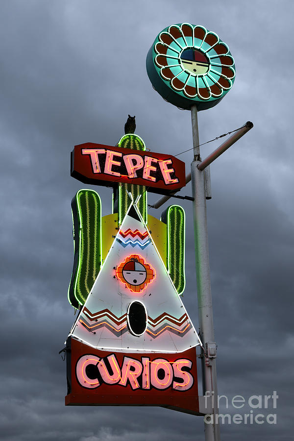 Tepee Curios Neon Photograph by Rick Pisio
