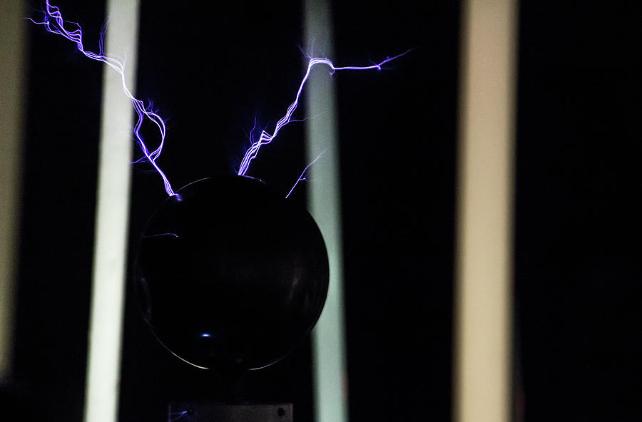 Tesla Coil 5 by Tyson Kinnison Tesla Coil 5 by Tyson Kinnison