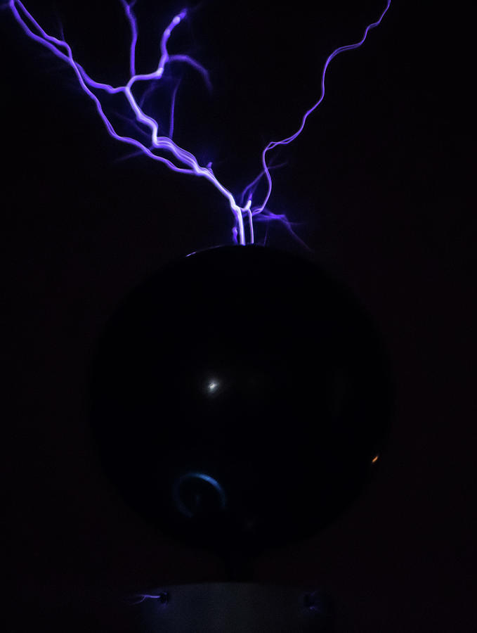 Tesla Coil by Tyson Kinnison Tesla Coil by Tyson Kinnison