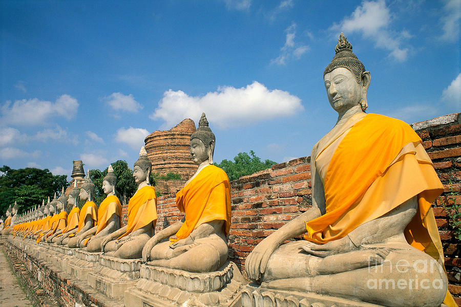 Thailand Buddhas Photograph by Rita Ariyoshi - Printscapes