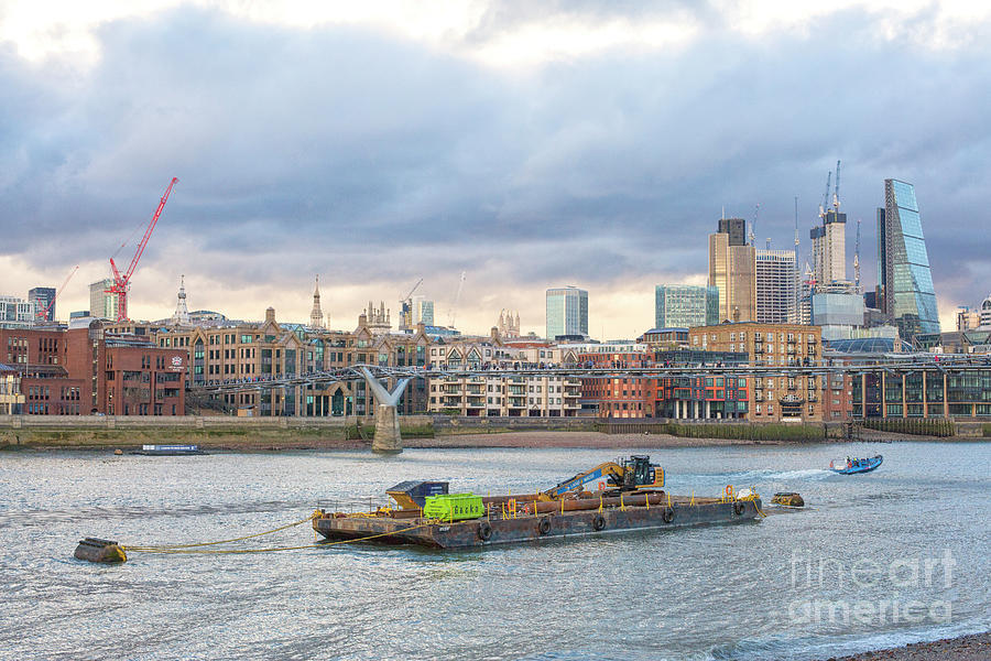 Thames and skyline London Photograph by Patricia Hofmeester