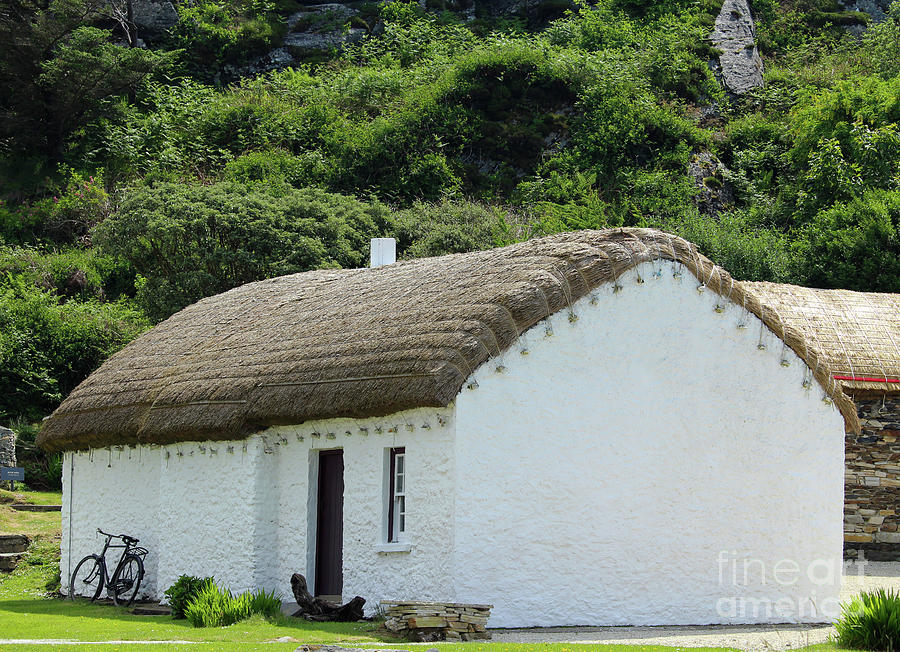Thatched Cottage Glencolmcille Donegal Photograph